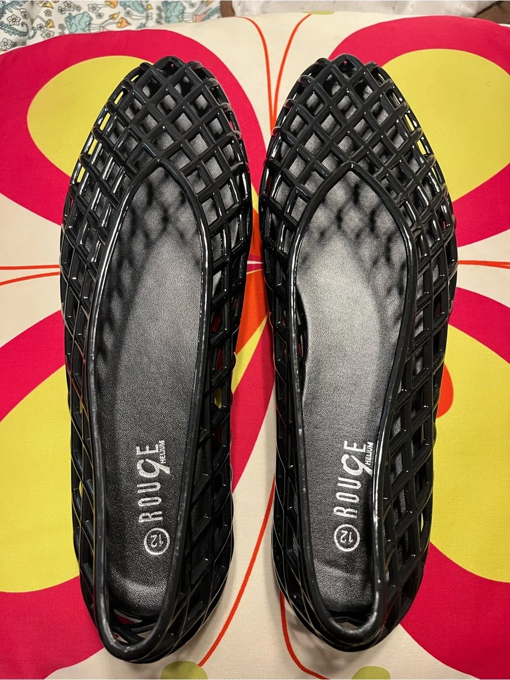 Rouge Helium stylish lattice